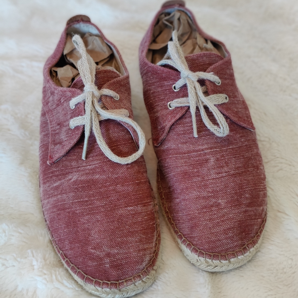 Like New: Toni Pons Dixon Espadrille Men's 10 (43 Spain)